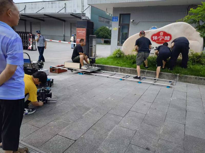 前锋区广告片拍摄公司核心优势：全流程服务，让品牌广告片省心更出彩